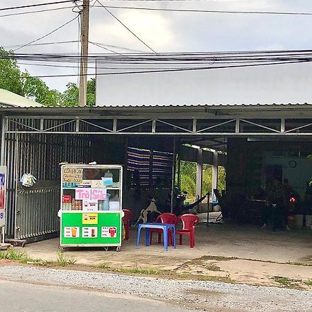Thảo Trân Hotel Hà Tiên Exterior foto
